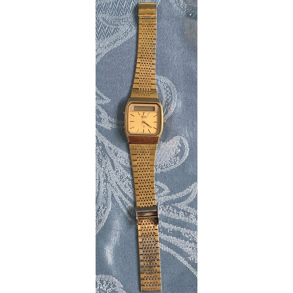 Seiko Quartz Analog Vintage Digital Watch • Water Resistant SGP ST Steel Back